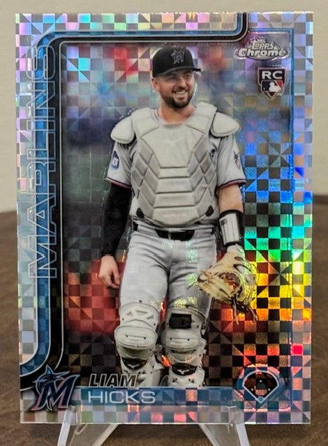2025 Topps Chrome Update Baseball LIAM HICKS RC X-Fractor #USC86